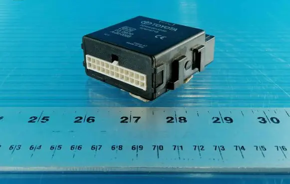 Toyota Hilux (AN10, AN20, AN30) Alarm control unit/module PZ4640013260 4C4215T1B A000068