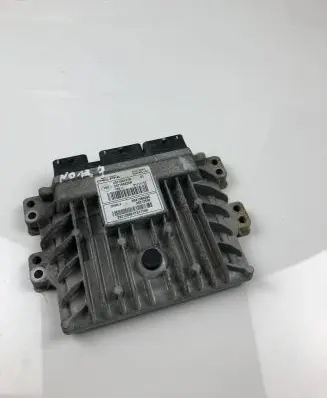 Renault Megane III Engine control unit/module ECU 237100121R 237100425R
