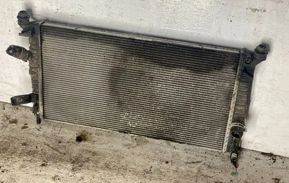Coolant radiator