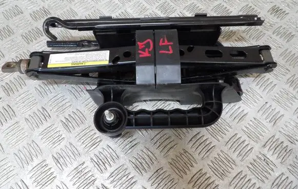 Jeep Cherokee III KJ Lift Jack 