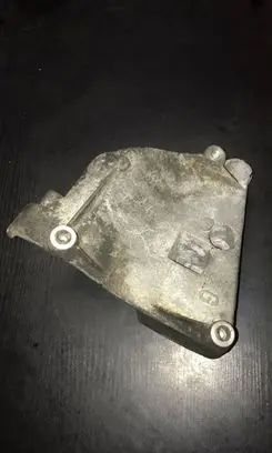 BMW 5 E39 Engine mounting bracket 1432237