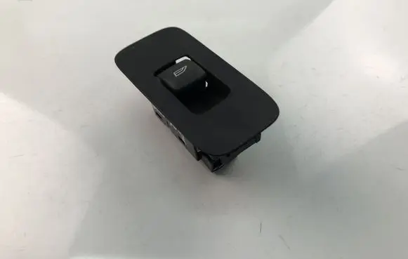 Volvo V40 Electric window control switch 31394840