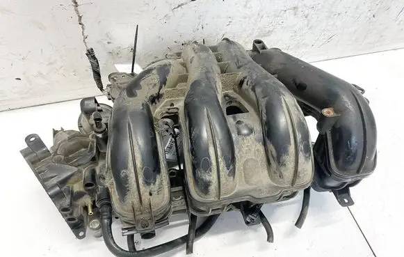 Ford Mondeo MK IV Intake manifold m738a