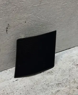 Side speaker trim/cover