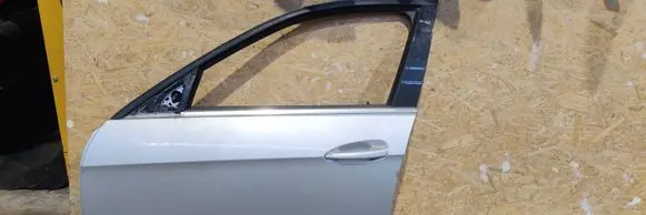 Mercedes-Benz ML W164 Front door
