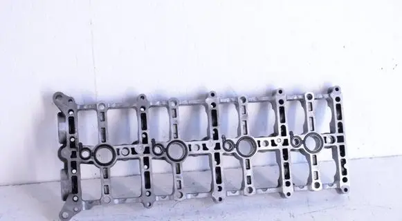 BMW 5 E60 E61 Camshaft holder 7797511