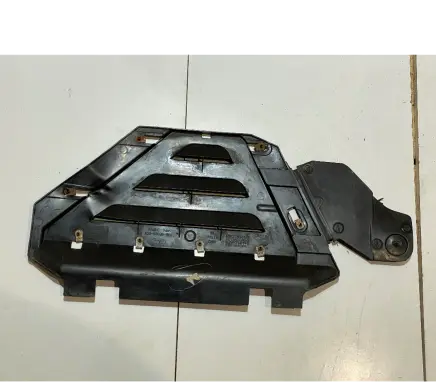 Ford Mustang VI Engine splash shield/under tray FR3B6P013BCW