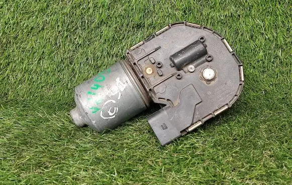 Volkswagen PASSAT B6 Wiper motor 3C2955119B 1397220553