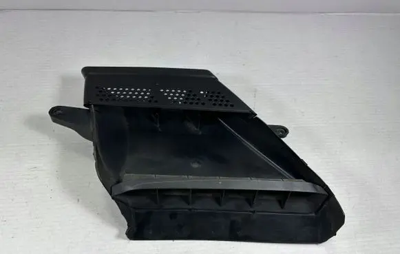 Audi A4 S4 B8 8K Intercooler air guide/duct channel