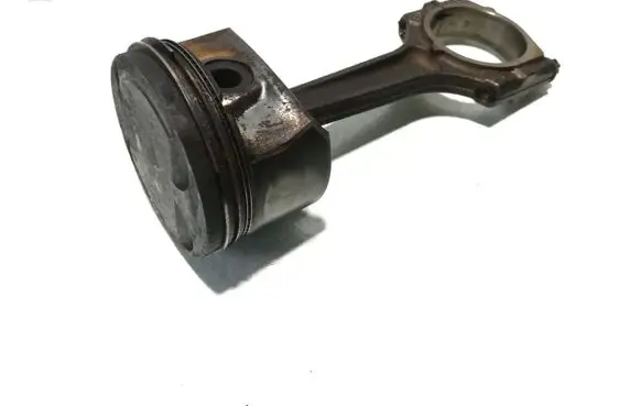 Opel Corsa D Piston with connecting rod A12XER