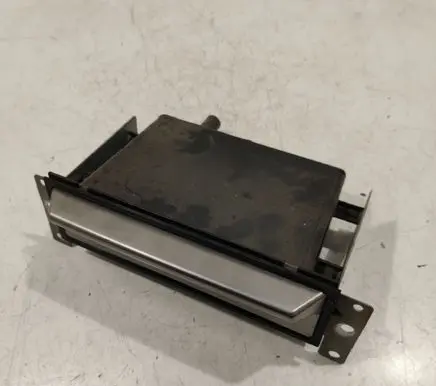 Nissan X-Trail T30 Glove box 68475WL000