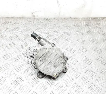 Lexus IS 220D-250-350 Vacuum pump 03080750