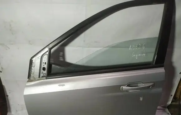 SsangYong Kyron Front door pilkos