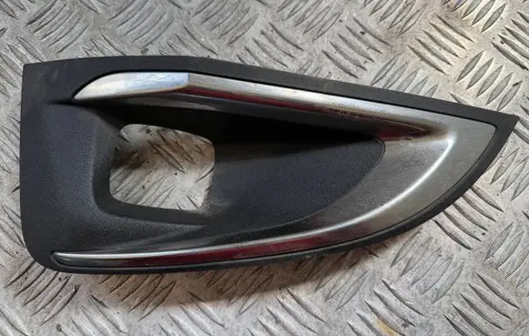 Peugeot 3008 II Front bumper lower grill 9815692677