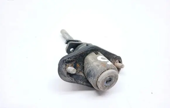 Ford Escort Tailgate exterior lock 