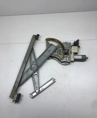 Toyota Corolla E120 E130 Front door window regulator with motor 6982002130