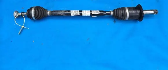 BMW X2 F39 Rear driveshaft 8679838