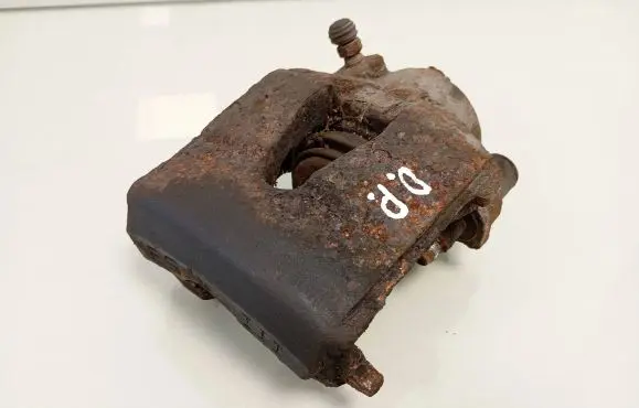 Skoda Octavia Mk2 (1Z) Front brake caliper