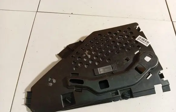 Citroen C5 Other interior part 63040610