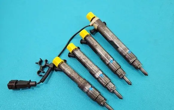 Volkswagen Golf IV Fuel injector 028130202Q IMPRK1336949