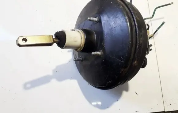 Renault Megane I Brake booster 7700828019G