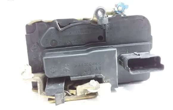 Citroen Berlingo Front door lock 
