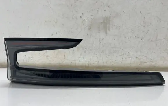 Renault Austral Tailgate rear/tail lights RE29190001 265506803R