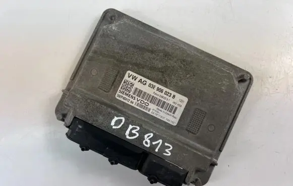 Skoda Fabia Mk1 (6Y) Engine control unit/module ECU 03E906023B