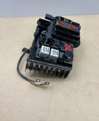 Audi TT TTS Mk2 Fuse box set 8J0937503