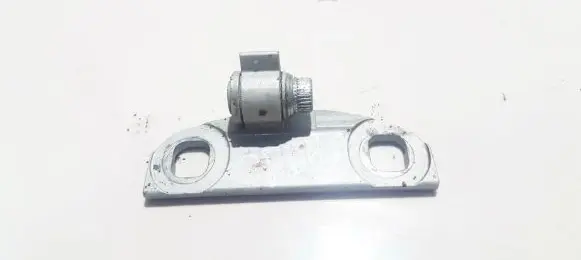 Volvo XC60 Front door upper hinge