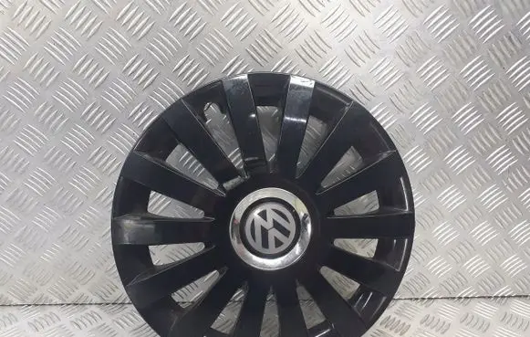 Volkswagen Fox R14 wheel hub/cap/trim 