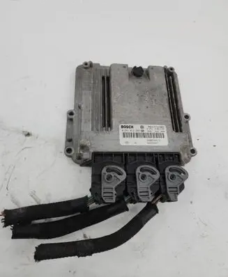 Opel Vivaro Engine control unit/module 0281014208 8200752059 8200666516