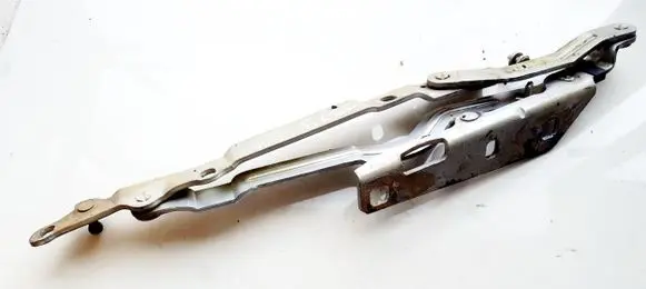 Opel Omega B1 Tailgate/trunk/boot hinge 
