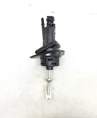 Ford Focus Clutch master cylinder KG19300