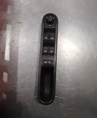 Renault Espace IV Electric window control switch 8200857523