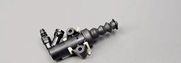 Clutch master cylinder