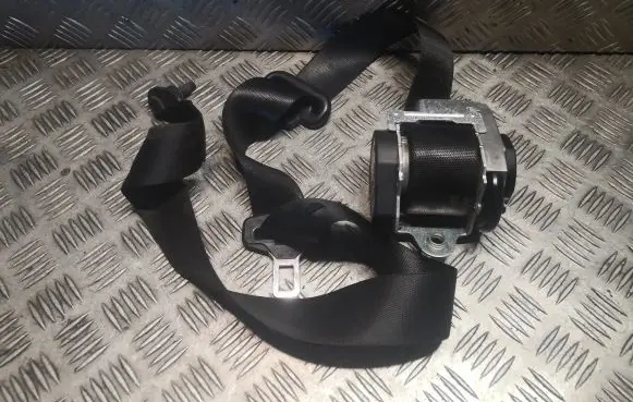 Mercedes-Benz B W245 Front seatbelt 1698603385 A1698603385