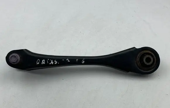 Rear control arm