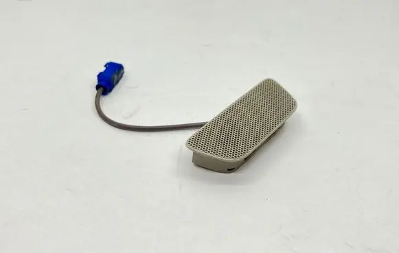 Volvo XC90 Microphone (bluetooth/phone) 023003700