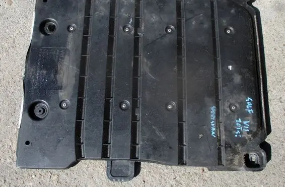 Volkswagen Golf Sportsvan Other under body part 