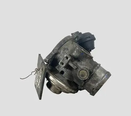 Volkswagen Golf IV EGR valve 038129637B