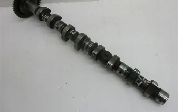 Mercedes-Benz E W211 Camshaft 