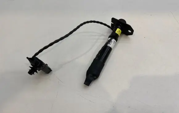 Polestar 2 Bonnet Pedestrian Airbag Actuator 32219777
