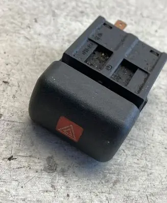 Opel Zafira A Hazard light switch 90589897 09104489