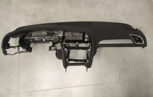 Audi A4 S4 B8 8K Dashboard 8K1857003 8K1857033