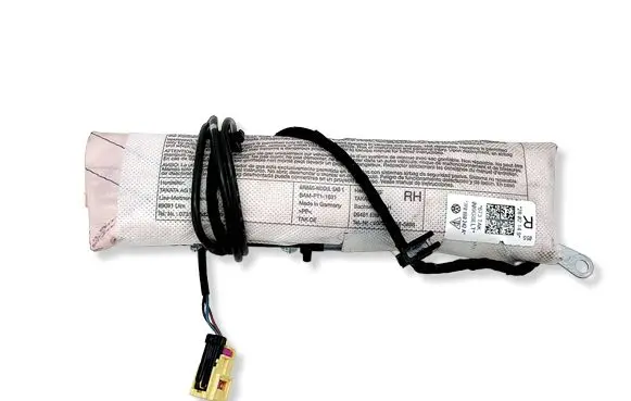 Volkswagen Touareg II Seat airbag 7P0880242A