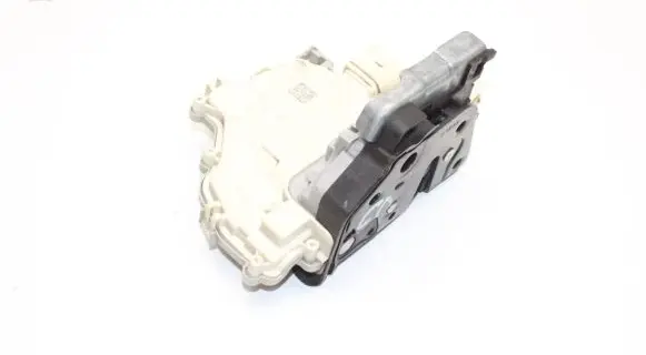 Audi A4 S4 B9 8W Rear door lock 4G0839016F