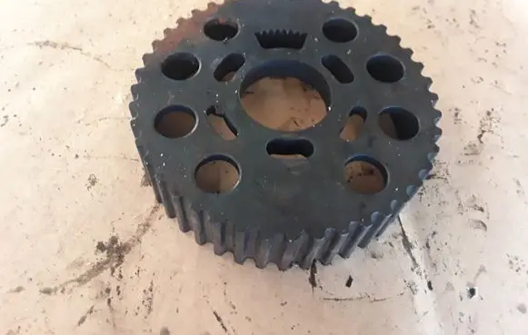 Volkswagen Tiguan Camshaft pulley/ VANOS 038109111E