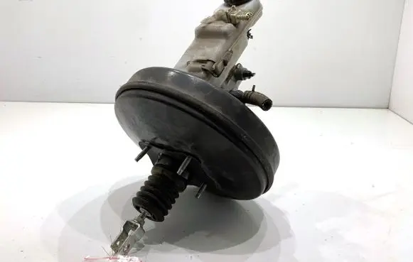 Toyota Auris E180 Brake booster 4720002F40