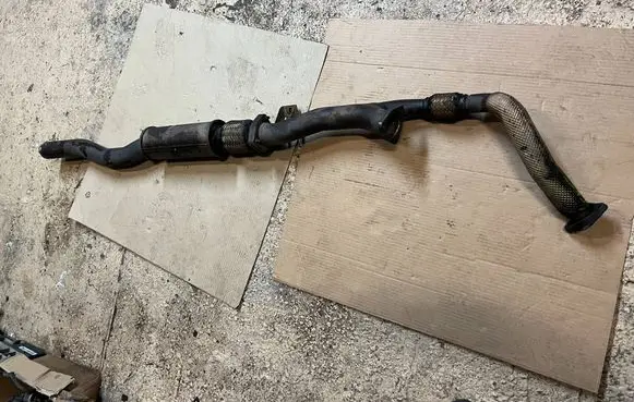 Audi A8 S8 D3 4E Exhaust gas pipe 4E0253153 4E0253301Q AUDI-S8-D3